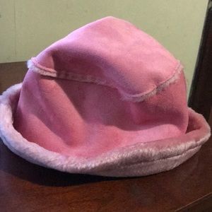 D&Y,NY 50% acrylic 50% acrylic, small heads only!